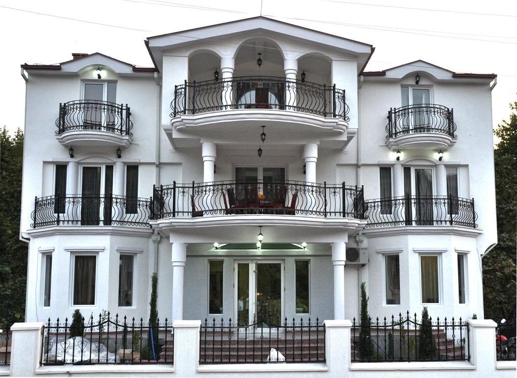 Villa Bella Boutique Hotel Kavadarci Exterior photo